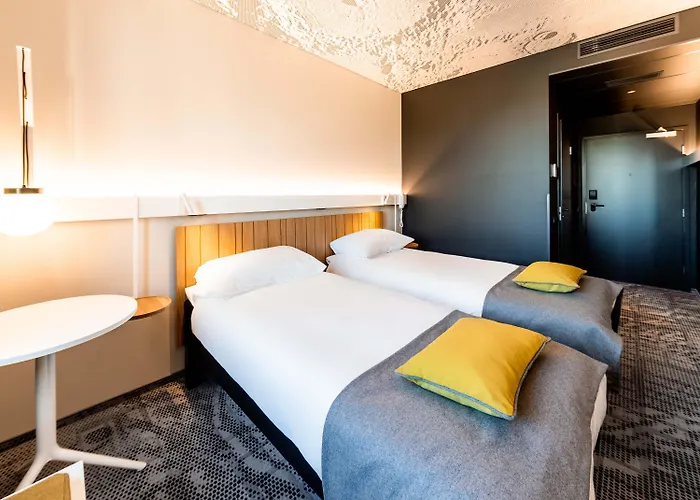 Ibis Center Hotel 3*