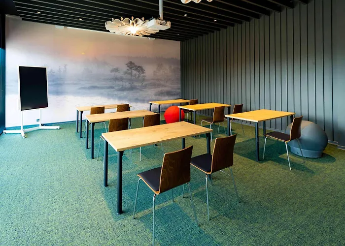 Ξενοδοχείο Ibis Center 3*