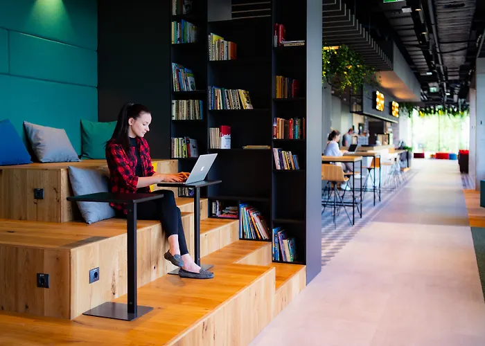 Ibis Center Отель 3*